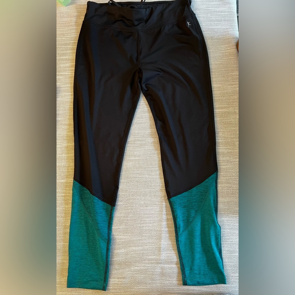 Women's Slim Fit Leggings - Danskin Now Black and Green Medium